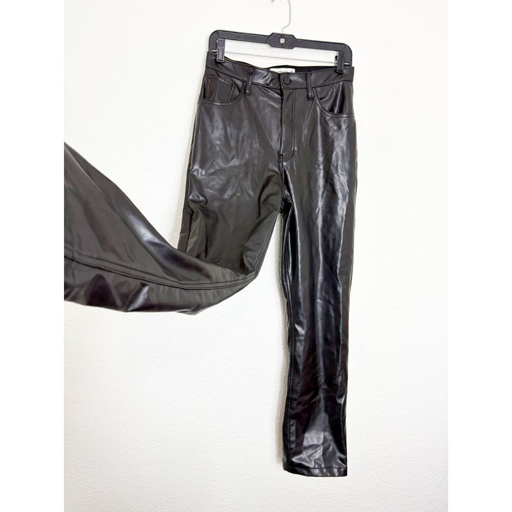 Abercrombie & Fitch High Rise 90s Straight Vegan Leather Pant Size 6/28 Black - Picture 10 of 13